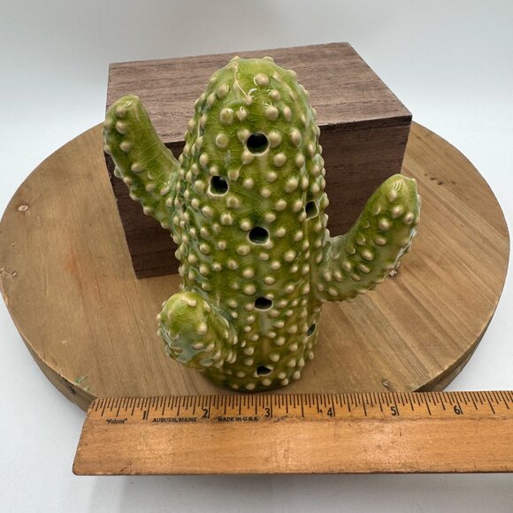 Ceramic Green Cactus Figure Southwest Style 5 1/2 in. Tall unbranded EUC - Picture 9 of 9